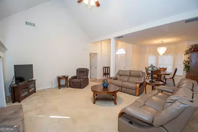 200 Barrington Grange Drive, Sharpsburg, GA 30277 - Photo 6