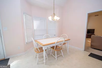 200 Barrington Grange Drive, Sharpsburg, GA 30277 - Photo 12