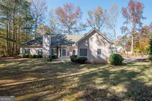 200 Barrington Grange Dr, Sharpsburg, GA 30277 - Photo 30