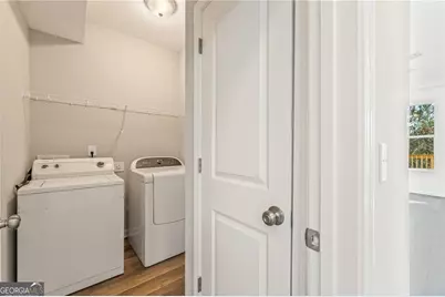 978 Valley Rock Drive, Lithonia, GA 30058 - Photo 8