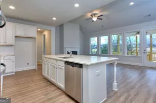 2604 Parkside Wy, Gainesville, GA 30507 - Photo 8