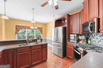 330 James Moore Circle, Jackson, GA 30233 - Photo 6