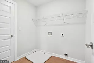 2587 Parkside Wy, Gainesville, GA 30507 - Photo 14