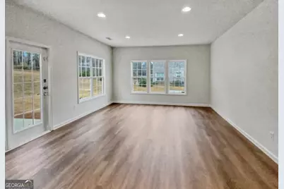 1115 Fountain Crest Drive, Conyers, GA 30013 - Photo 8