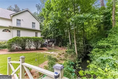 2714 Wood Gate Way, Snellville, GA 30078 - Photo 18