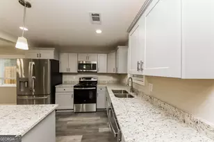 3539 Meadowview Dr, Lithia Springs, GA 30122 - Photo 6