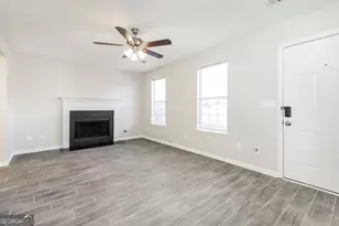 38 Bay Cove Dr, Stockbridge, GA 30281 - Photo 4