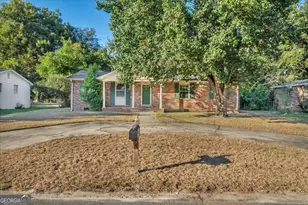 211 Palomino Ln, Warner Robins, GA 31088 - Photo 2