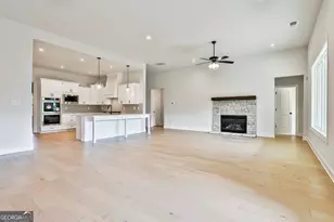 36 Starr Pl, Newnan, GA 30263 - Photo 16