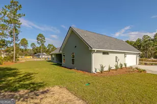 115 Silver Bluff Dr, Brunswick, GA 31523 - Photo 28