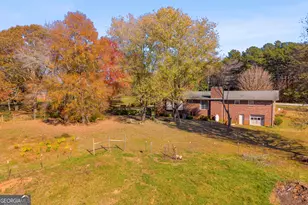 2207 Blacksnake Rd, Mount Airy, GA 30563 - Photo 52