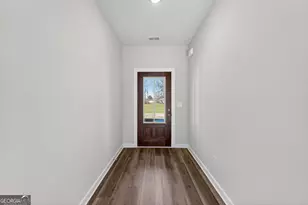 83 Derring Cir, Newnan, GA 30263 - Photo 2