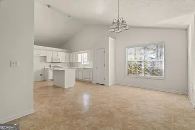 4520 Lafayette Lane, Loganville, GA 30052 - Photo 10