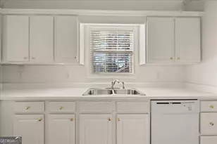 4520 Lafayette Ln, Loganville, GA 30052 - Photo 16