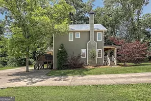 643 Washington St, Clarkesville, GA 30523 - Photo 6