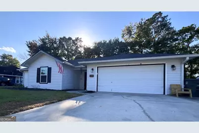 102 Honeysuckle Road, Kingsland, GA 31548 - Photo 1