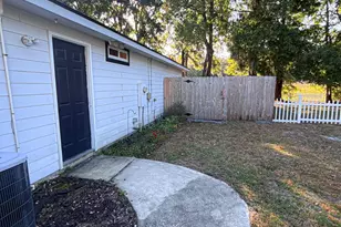 102 Honeysuckle Rd, Kingsland, GA 31548 - Photo 14