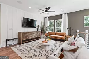 2580 Astaire Ct, Atlanta, GA 30318 - Photo 8