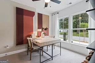 2580 Astaire Ct, Atlanta, GA 30318 - Photo 4