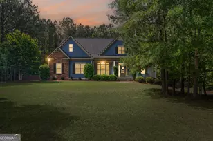 68 Timbercreek Estates Dr, Sharpsburg, GA 30277 - Photo 4
