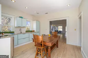 1219 E 48th St, Savannah, GA 31404 - Photo 12