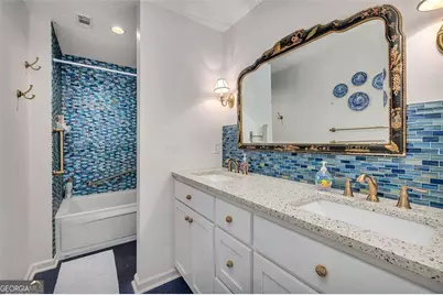 548 Oglethorpe Avenue #11, Saint Simons, GA 31522 - Photo 16