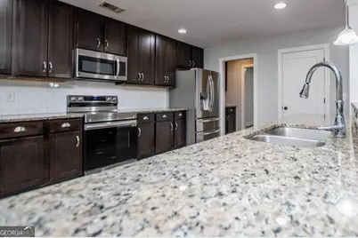 143 Brookstone Drive, Carrollton, GA 30116 - Photo 32