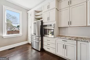 111 E 49th St, Savannah, GA 31405 - Photo 16