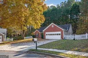 5683 Riverside Walk Dr, Sugar Hill, GA 30518 - Photo 2