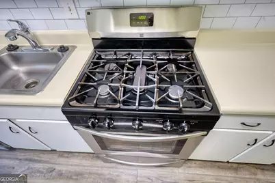 2205 Cumberland Court SE, Smyrna, GA 30080 - Photo 8