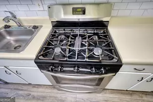 2205 Cumberland Ct SE, Smyrna, GA 30080 - Photo 8