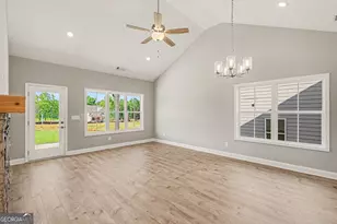 105 Red Oak Ct, Carrollton, GA 30116 - Photo 16