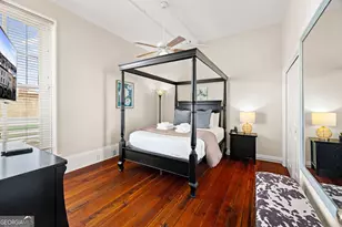 105 Whitaker St, Savannah, GA 31401 - Photo 16