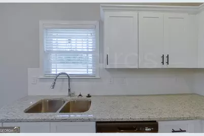 162 Allentown Way, Macon, GA 31216 - Photo 6