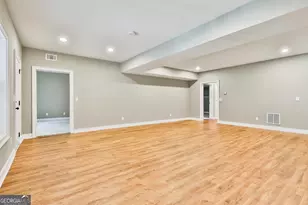 214 Westwind Dr, Newnan, GA 30263 - Photo 54