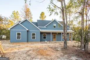 4861 Stanfield Cir, Blackshear, GA 31516 - Photo 2