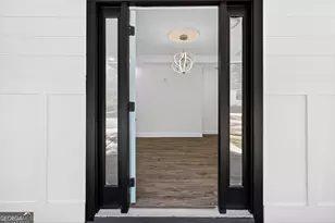 208 Royal Ave, Hogansville, GA 30230 - Photo 10