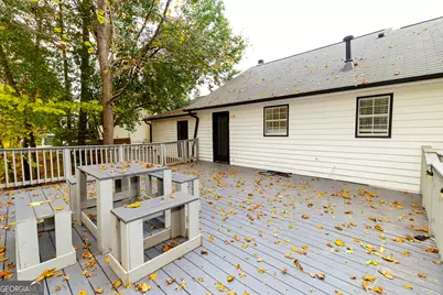 1025 Hunters Oak Trail, Sugar Hill, GA 30518 - Photo 22