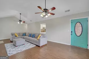 1474 Bengay Way, Hinesville, GA 31313 - Photo 2