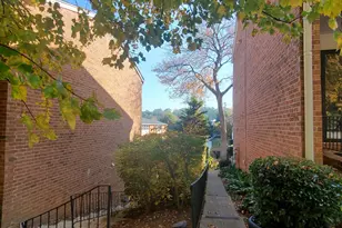 6520 Roswell Rd, Sandy Springs, GA 30328 - Photo 4