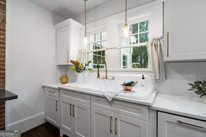 6104 Floyd Street NE, Covington, GA 30014 - Photo 10