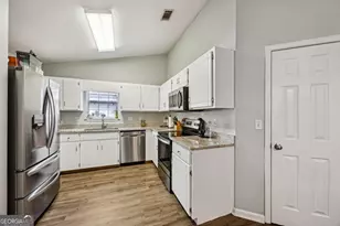 102 Lake Wisteria Ct, Kingsland, GA 31548 - Photo 16