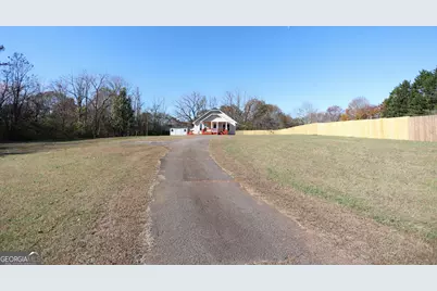 1045 Fairview School Road, Demorest, GA 30535 - Photo 6