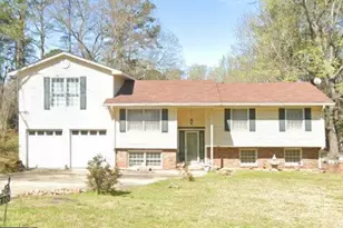 210 Hearthstone Dr, Lagrange, GA 30241 - Photo 1