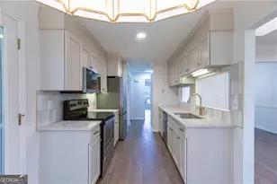 45 St Claire Ln NE, Atlanta, GA 30324 - Photo 22