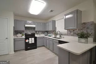 6397 E Meyer Dr, Morrow, GA 30260 - Photo 14