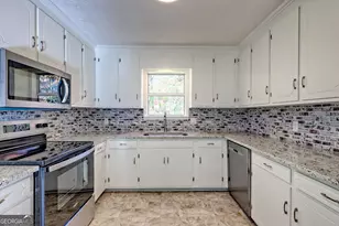 271 Modoc Dr, Cornelia, GA 30531 - Photo 16