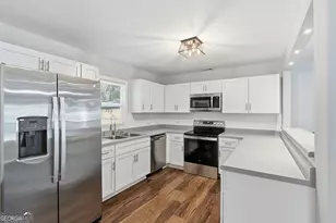 23 Brookview Dr, Savannah, GA 31406 - Photo 18