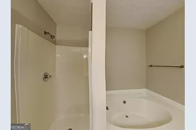 365 Laurelton Circle, Lawrenceville, GA 30044 - Photo 12