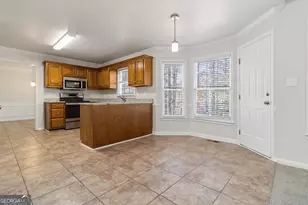 3477 Chinaberry Ln, Snellville, GA 30039 - Photo 12